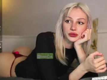 babeholly from Chaturbate