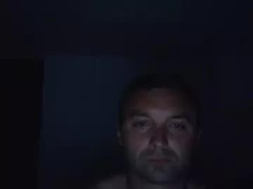 baiat_frumusel from Chaturbate