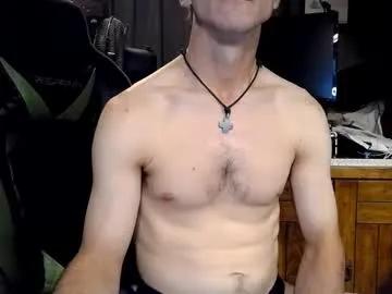 Bchillin28 from Chaturbate