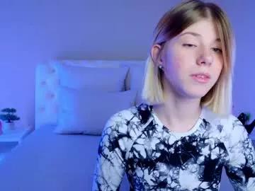 bella_amoury from Chaturbate