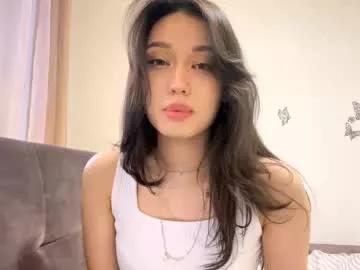 bella_gasp from Chaturbate