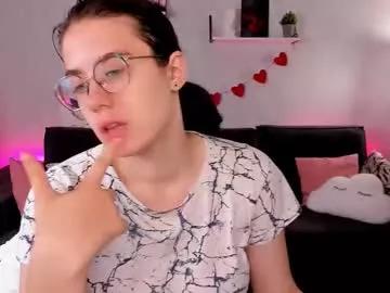 bellacaress from Chaturbate