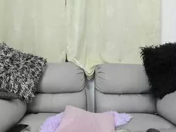 bellacarolainnn from Chaturbate