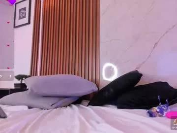 belladuboiss_ from Chaturbate