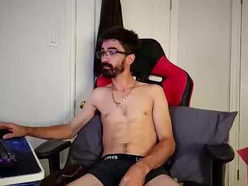 benny_boy95 from Chaturbate