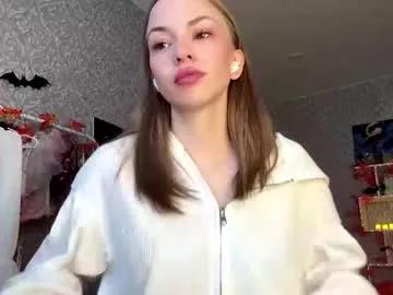 Berry_buns from Chaturbate
