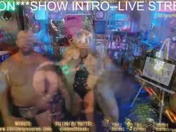 Bigbananamilfshake from Chaturbate