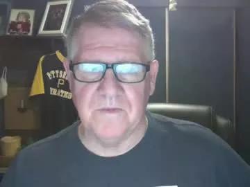 bigbeerdrinker1 from Chaturbate