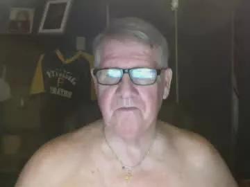 bigbeerdrinker1 from Chaturbate