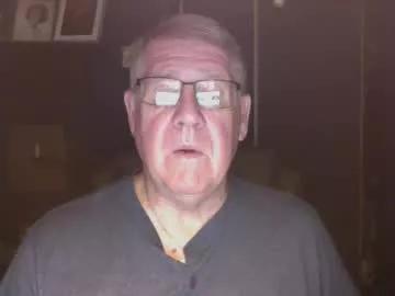 bigbeerdrinker1 from Chaturbate