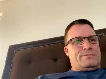 bigger22332233 from Chaturbate