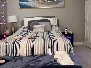 Bigguylilmiss from Chaturbate