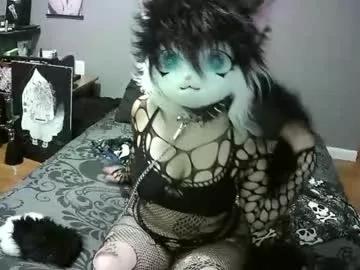 bloodmoonwolfie88 from Chaturbate