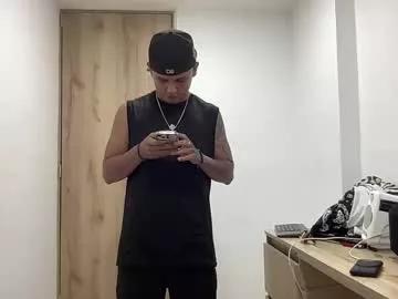 bob_pettersonn from Chaturbate