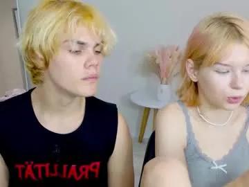 Bonnie_and_c1yde from Chaturbate