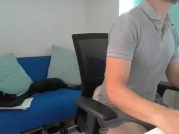 bubblebumdave from Chaturbate