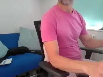 bubblebumdave from Chaturbate