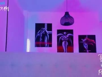 bumbum_kalibum from Chaturbate