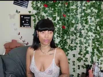 butterflybootyy from Chaturbate