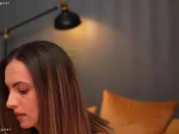 calliadesigner from Chaturbate