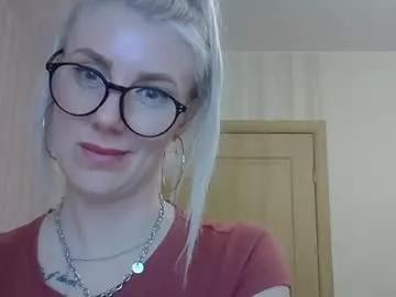 carry_341 from Chaturbate