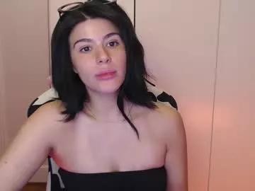 cassiealvarez from Chaturbate