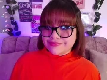 chaarlotte_1 from Chaturbate