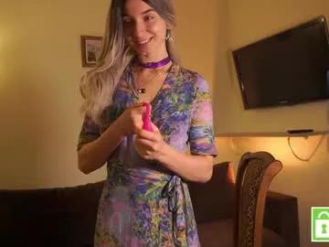 checkmypeach from Chaturbate