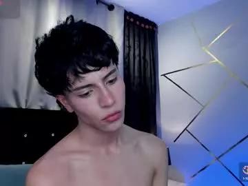 chrristopher77 from Chaturbate