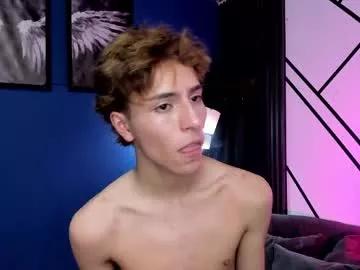chrristopher77 from Chaturbate