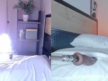 cinnamon_afrodit from Chaturbate