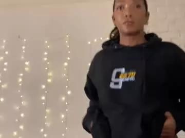 cinnamondeity88 from Chaturbate
