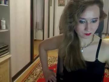 Classyinna from Chaturbate