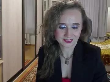 Classyinna from Chaturbate