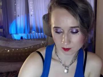 Classyinna from Chaturbate