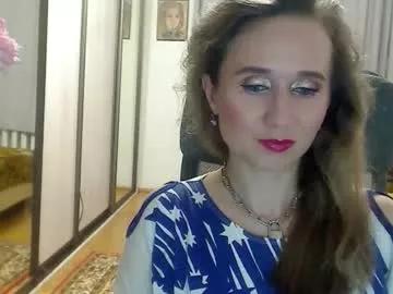 Classyinna from Chaturbate