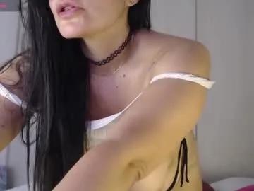 Cristal_sexyboobs_ from Chaturbate
