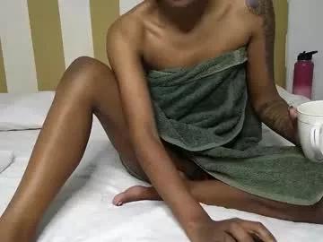 daddyslittleebony from Chaturbate