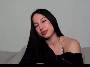 Delly_love from Chaturbate
