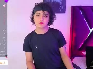 derek_greyy_ from Chaturbate
