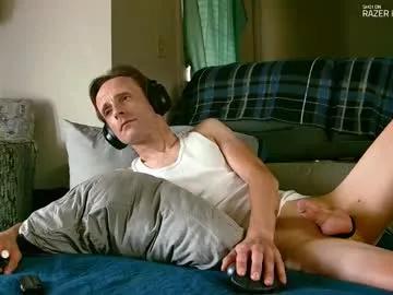 dilldough405 from Chaturbate