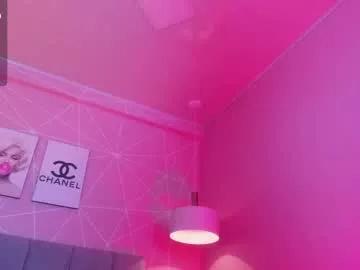 dolly_zoe from Chaturbate