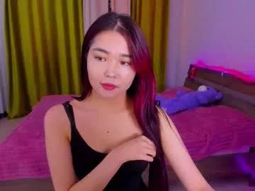 dollyiaa from Chaturbate