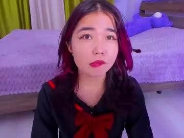 dollyiaa from Chaturbate