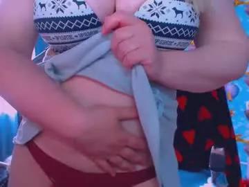 ellabella36dd from Chaturbate