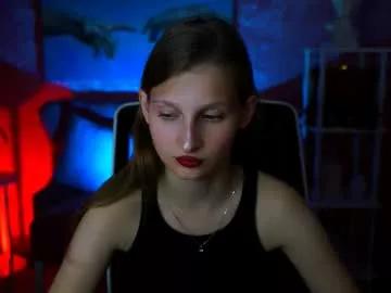 ellahorton from Chaturbate