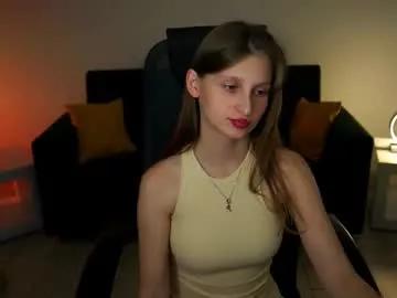 ellahorton from Chaturbate