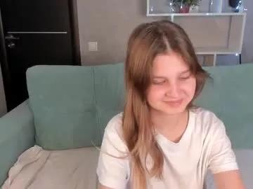 elle_ellise from Chaturbate