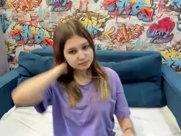 elle_ellise from Chaturbate