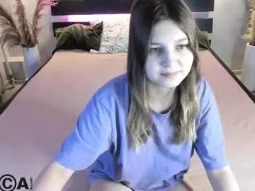elle_ellise from Chaturbate